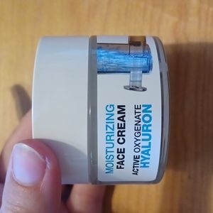 SKIN UP Moisturizing Hyaluron face cream